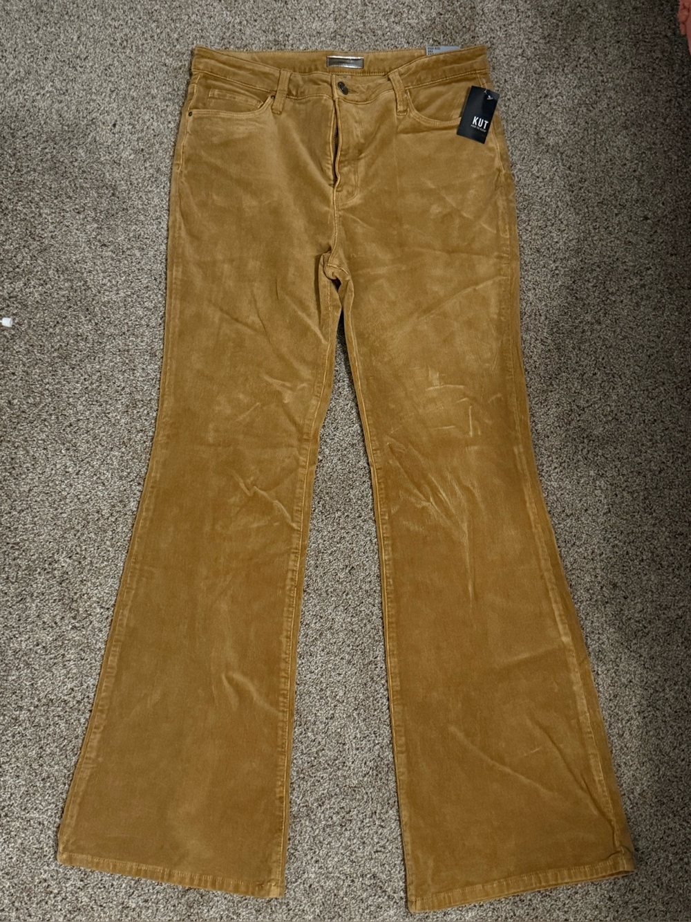 Kut from the Kloth Women's Corduroy Flare Jeans in Camel
